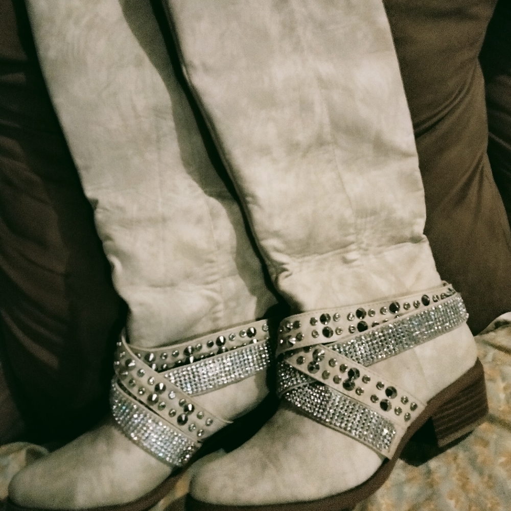 Fall boots